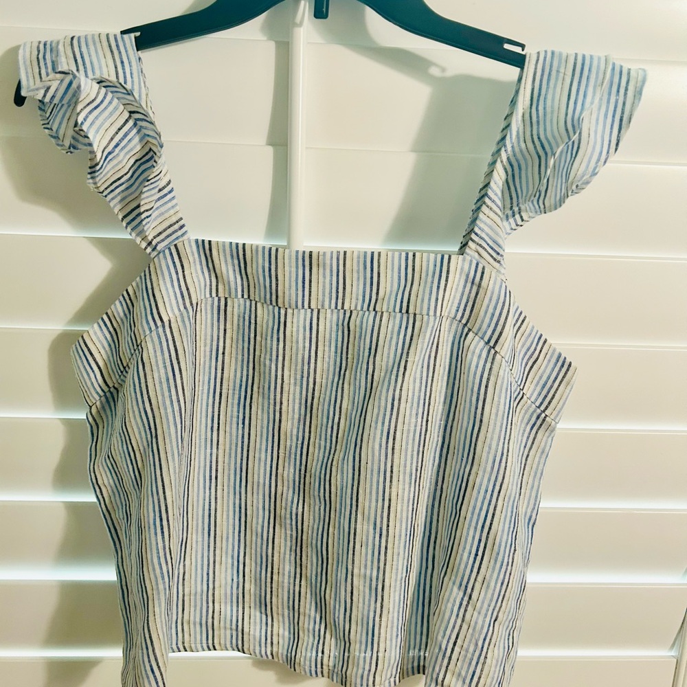 Striped Sleeveless Linen Tank Top- Small but fits medium to large.